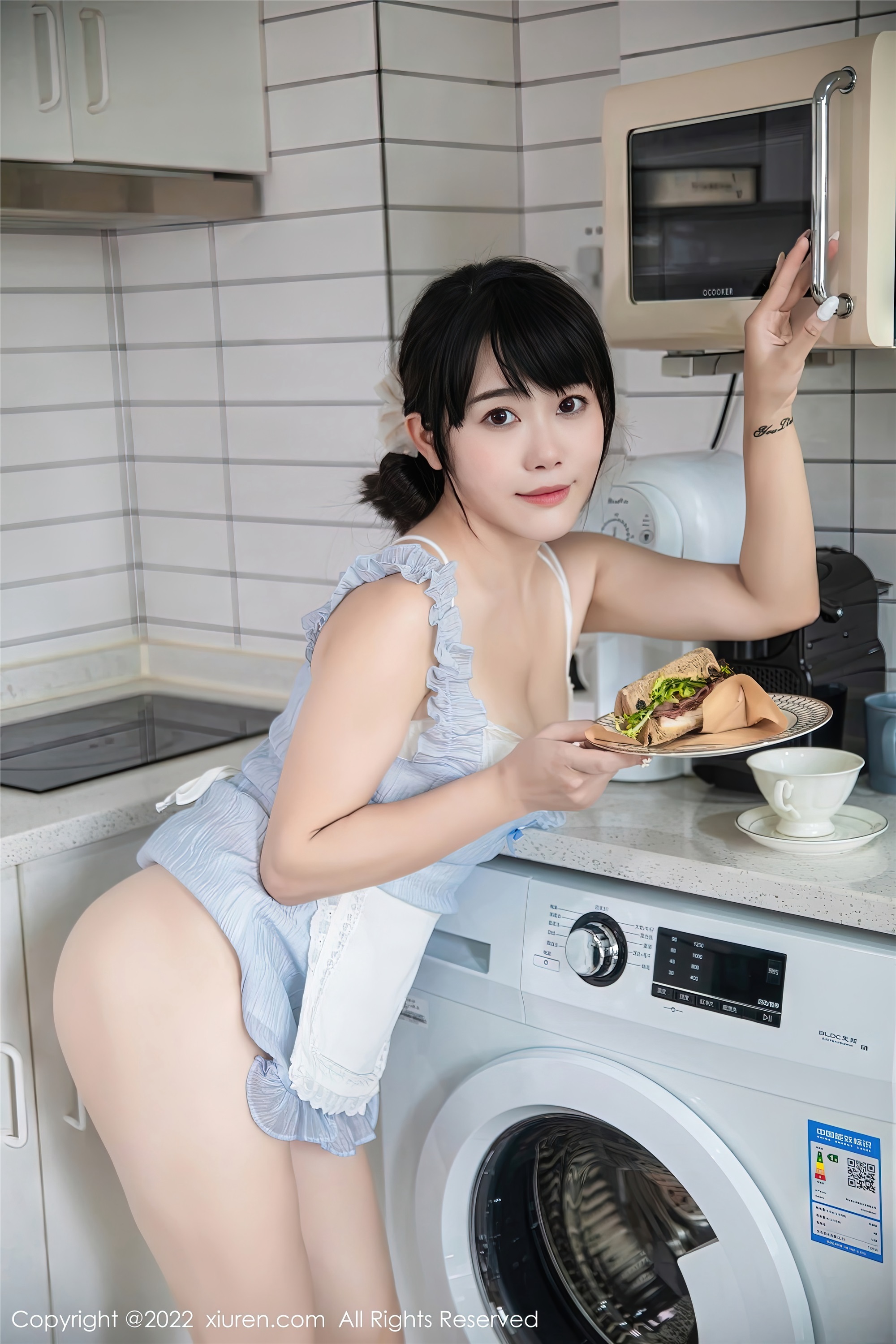 Xiuren秀人网 2022.11.10 NO.5834 严利娅Yuliya